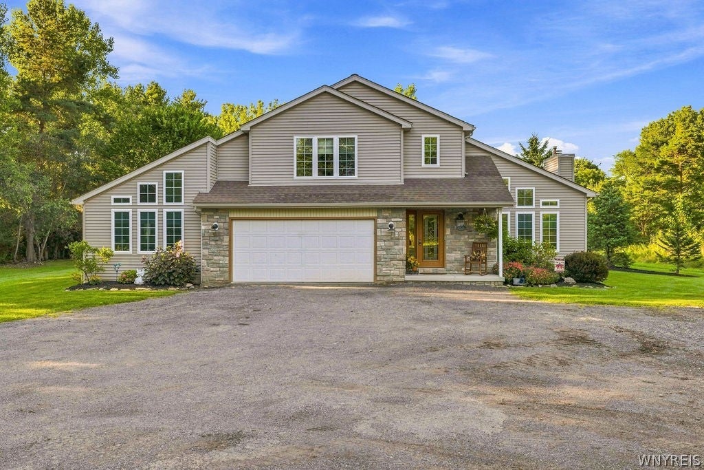 360 Tonawanda Creek Road