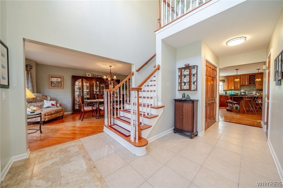 9 Carolilly Court