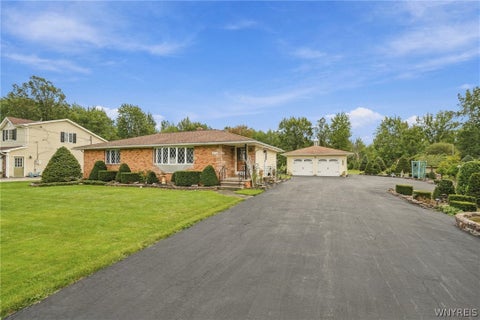 Tiny photo for 2746 Homeyer Road, Wheatfield, NY 14120 (MLS # B1715316)