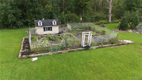 Tiny photo for 2746 Homeyer Road, Wheatfield, NY 14120 (MLS # B1715316)