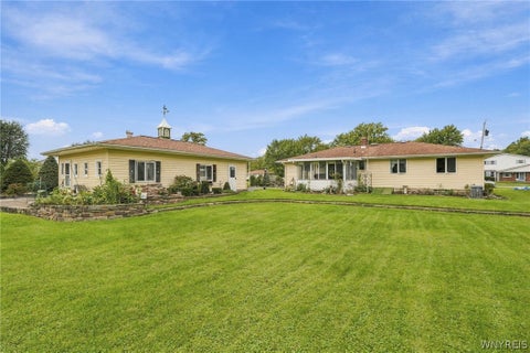 Tiny photo for 2746 Homeyer Road, Wheatfield, NY 14120 (MLS # B1715316)