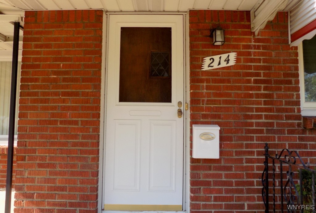214 Glencove Road
