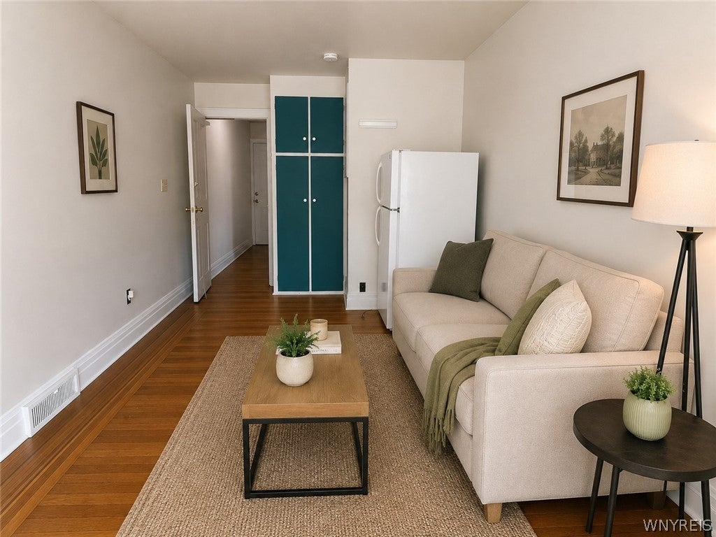 Photo of 390 W Delavan Avenue, Buffalo, NY 14213 (MLS # B1704770)