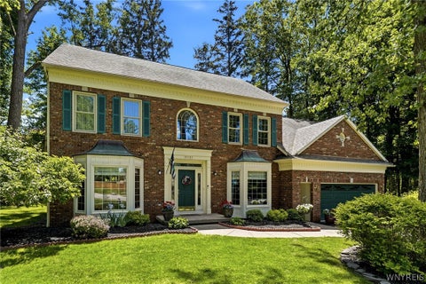 Photo of 10585 Royal Oak Drive, Clarence, NY 14031 (MLS # B1689314)