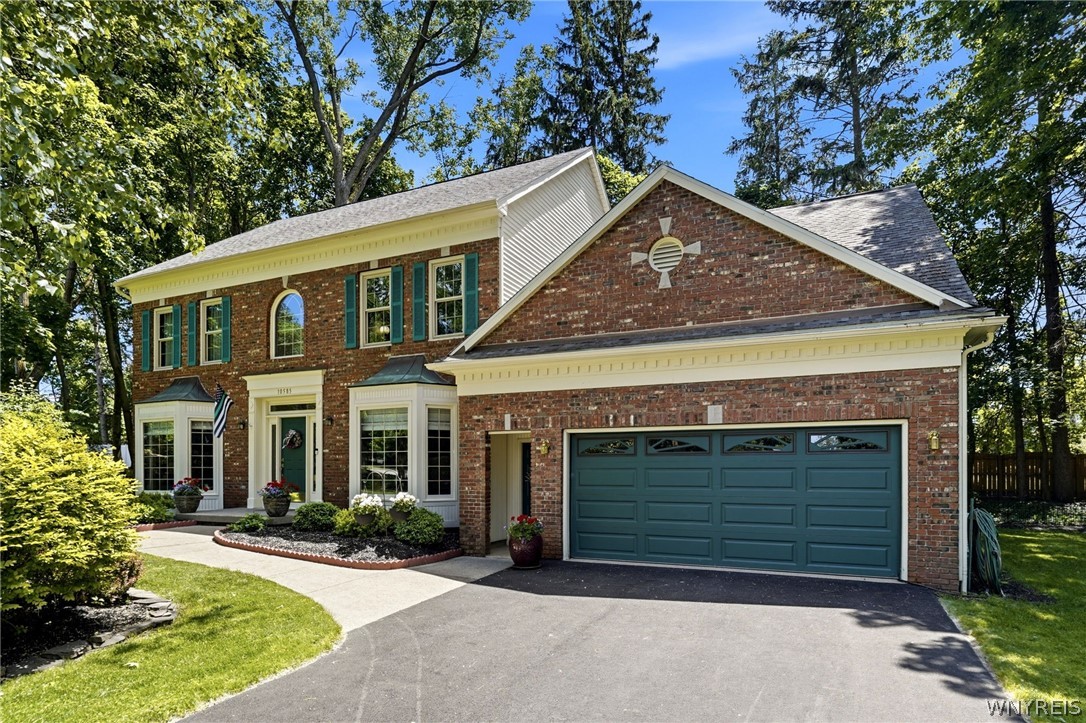 10585 Royal Oak Drive
