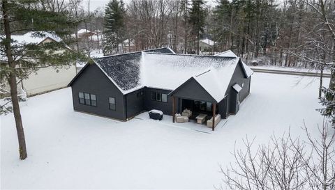 Tiny photo for 809 Casey Road, Amherst, NY 14051 (MLS # B1660675)