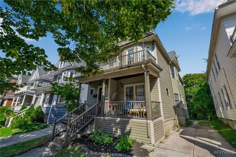 Photo of 823 Ashland Avenue, Buffalo, NY 14222 (MLS # B1636624)