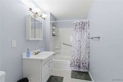 Tiny photo for 1122 91st Street, Niagara Falls, NY 14304 (MLS # B1660866)