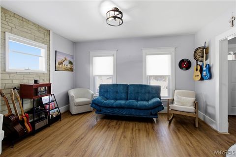 Tiny photo for 1122 91st Street, Niagara Falls, NY 14304 (MLS # B1660866)