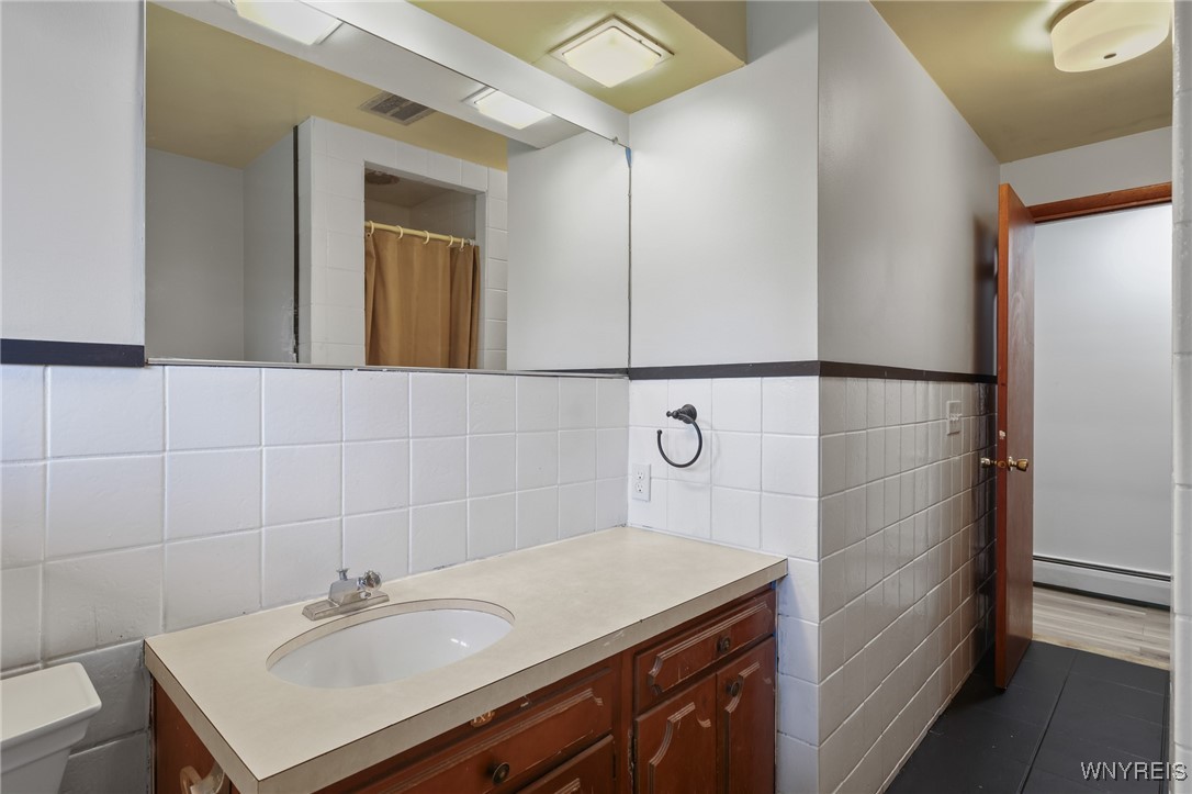 722 College Ter Terrace, Niagara Falls, New York image 29