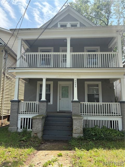 Apartment For Rent - 1533 La Salle Avenue #LOWER<br/> Niagara Falls, NY 14301