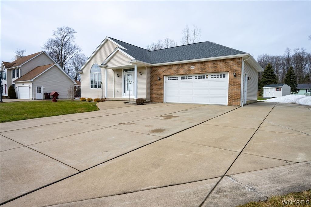 Photo of 3050 Hillbrook Drive, Eden, NY 14057 (MLS # B1663809)