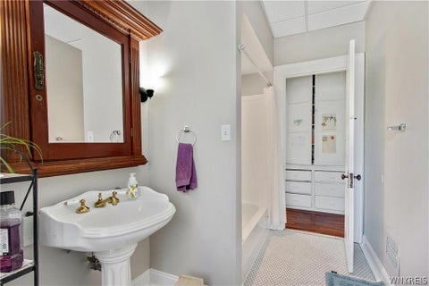 Tiny photo for 117 Bidwell Parkway #1, Buffalo, NY 14222 (MLS # B1722357)