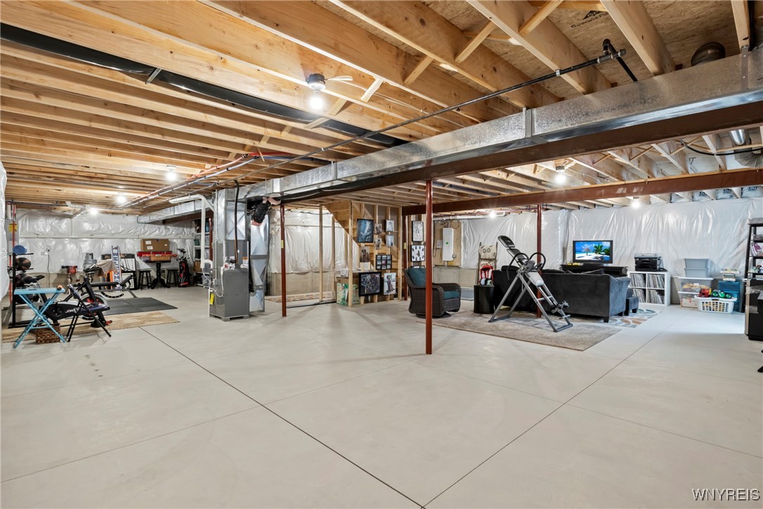 58 Eagleview Drive, Grand Island, New York image 28
