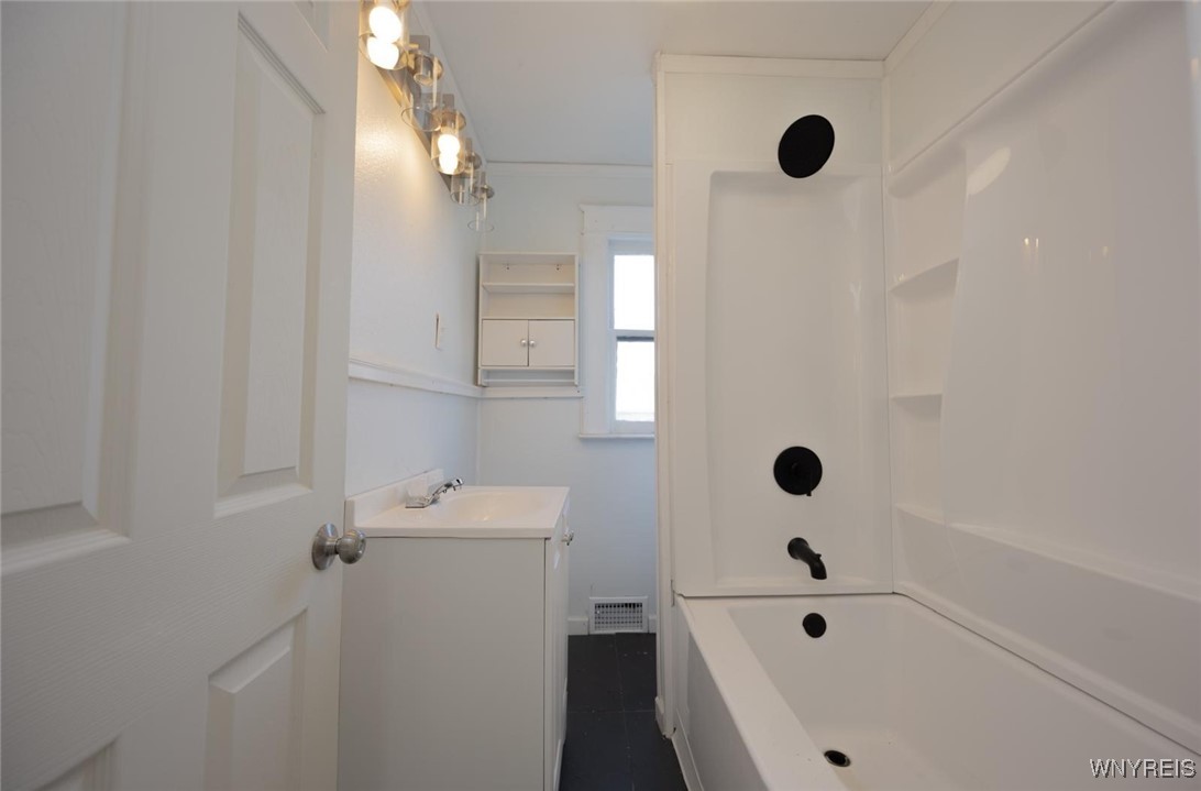 1126 La Salle Avenue, Niagara Falls, New York image 24