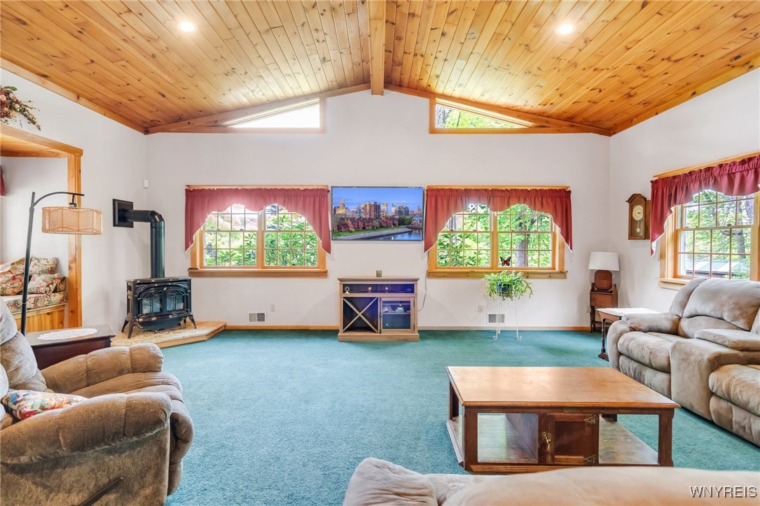 9485 Peck Hill Road, Dayton, New York image 10