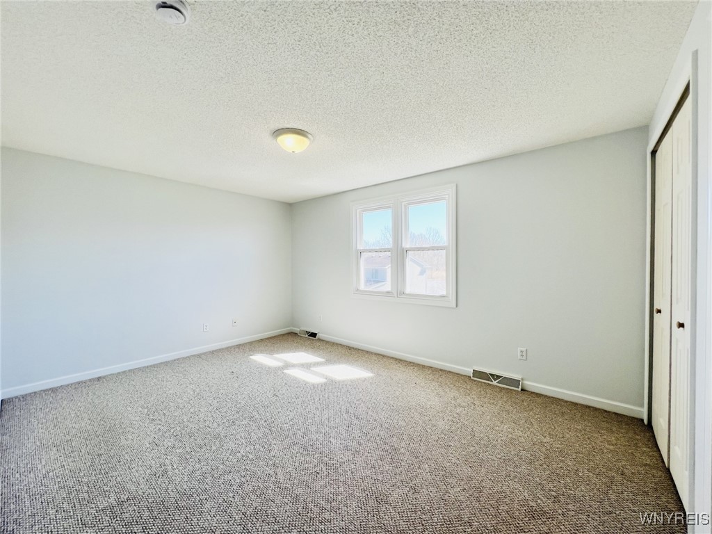 293 Crabapple Lane, Cheektowaga, New York image 15