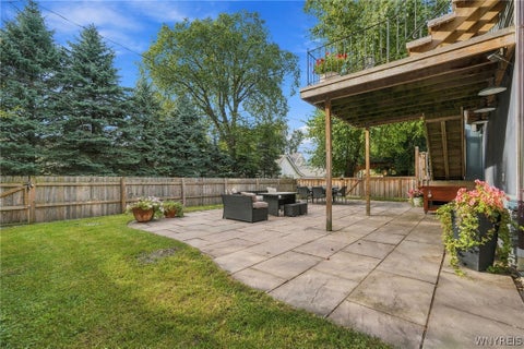 Tiny photo for 22 Oakland Place, Buffalo, NY 14222 (MLS # B1715895)