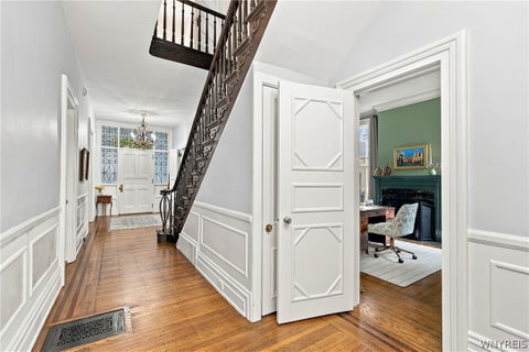Tiny photo for 22 Oakland Place, Buffalo, NY 14222 (MLS # B1715895)