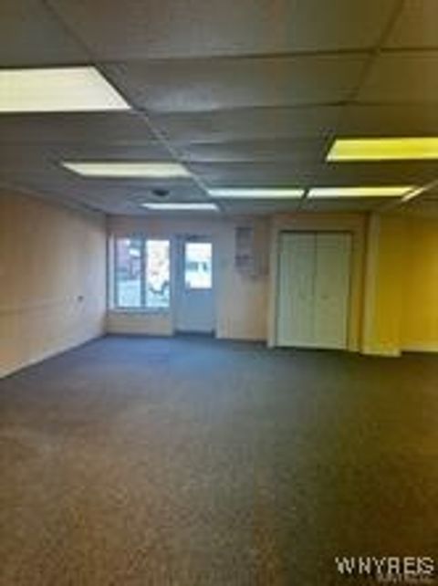 Tiny photo for 586 Main st units 3 & 4 St, Aurora, NY 14052 (MLS # B1654866)