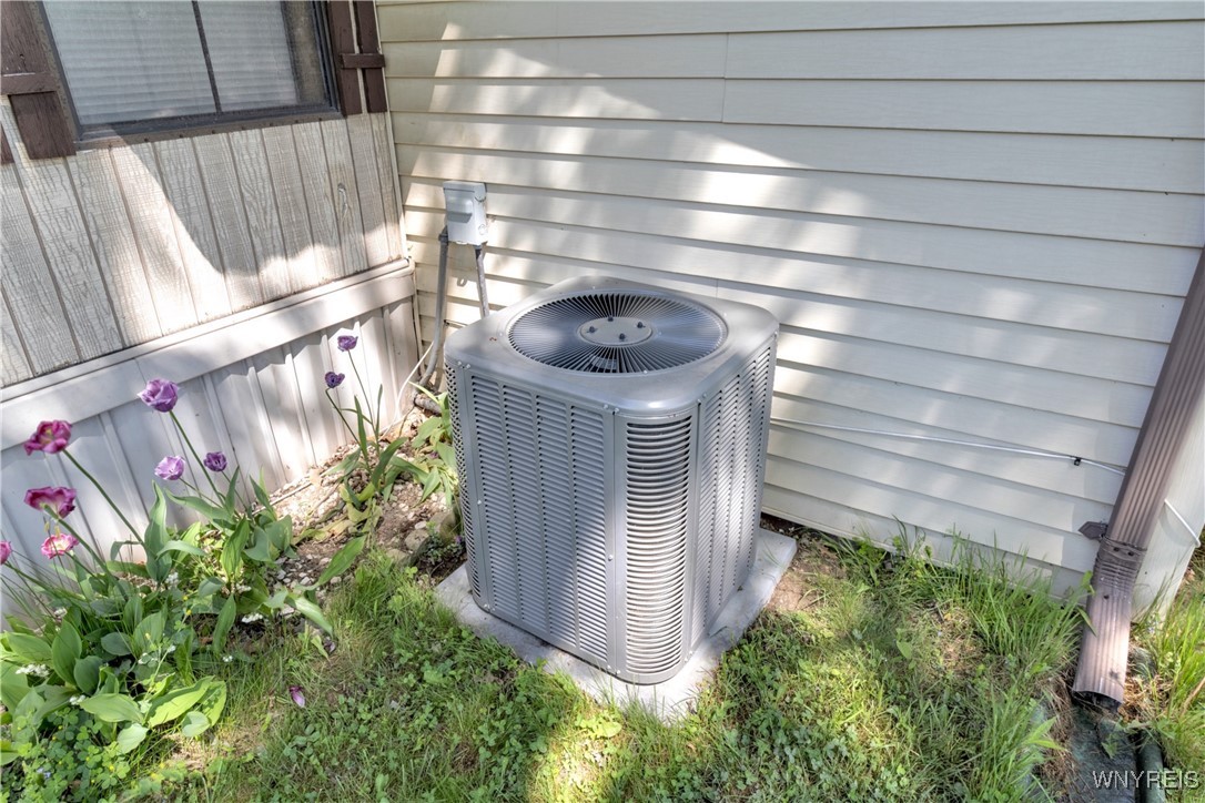 1405 Elderberry Pl, Niagara Falls, New York image 40