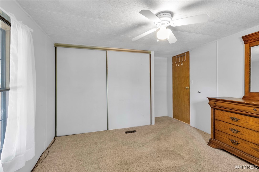 1405 Elderberry Pl, Niagara Falls, New York image 25