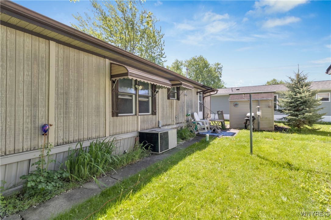 1405 Elderberry Pl, Niagara Falls, New York image 42