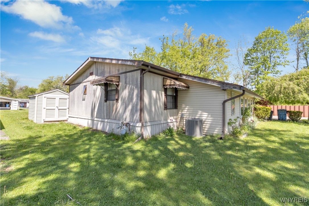 1405 Elderberry Pl, Niagara Falls, New York image 45