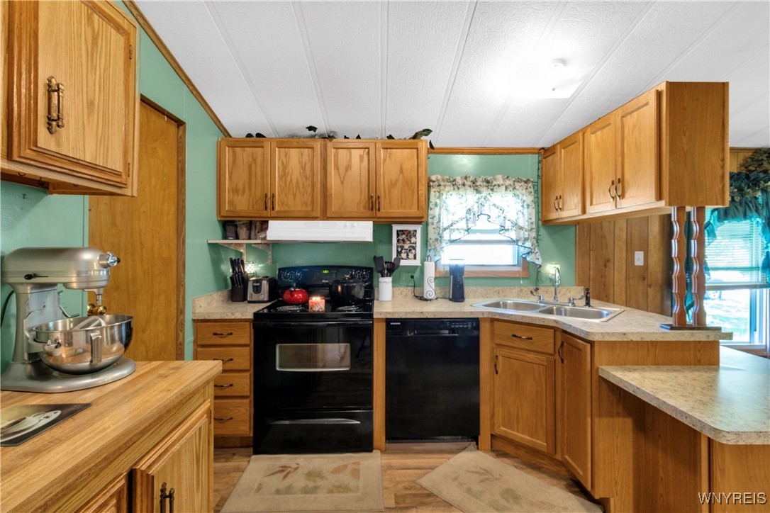 1405 Elderberry Pl, Niagara Falls, New York image 10