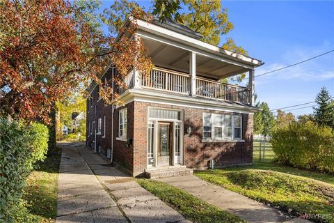 Multifamily For Sale - 1130 Cleveland Avenue<br/> Niagara Falls, NY 14305