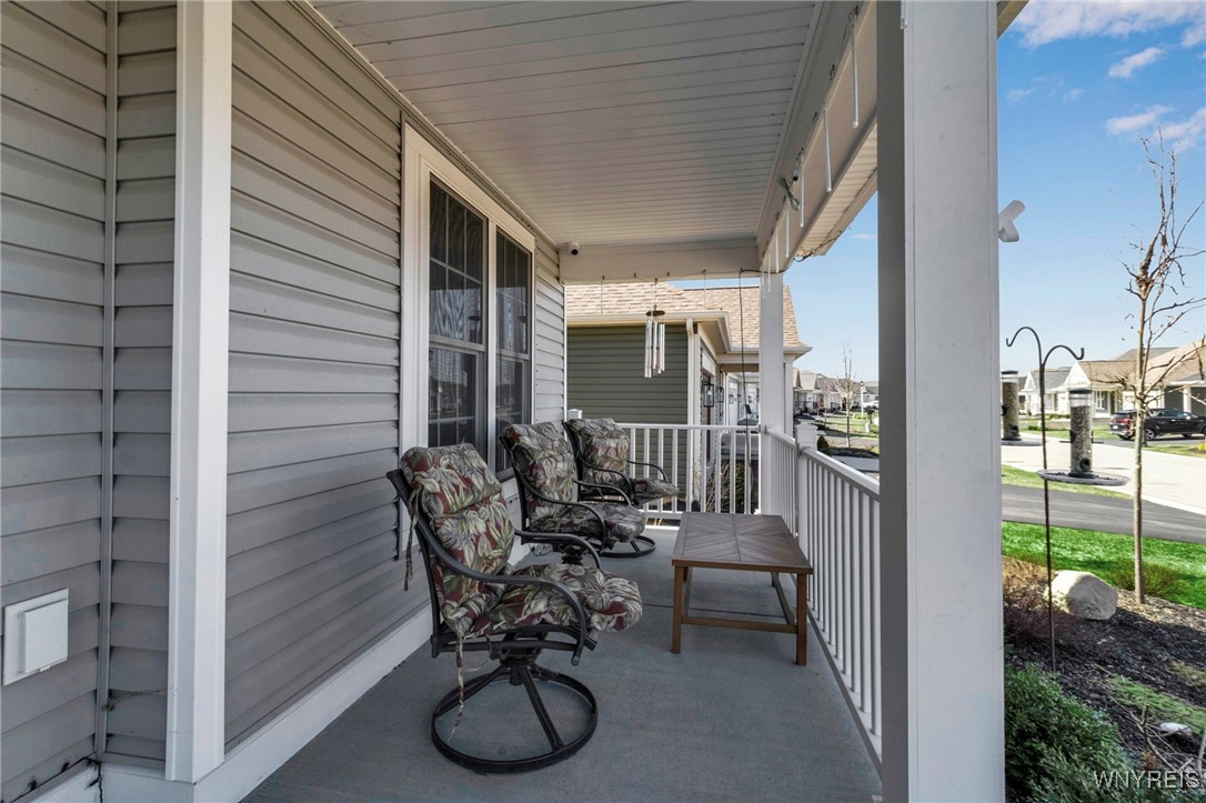 30 Sedge, Lancaster, New York image 4
