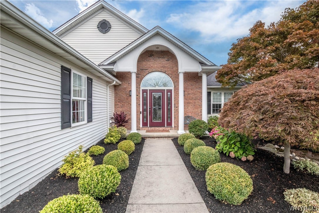 71 Steinway Court