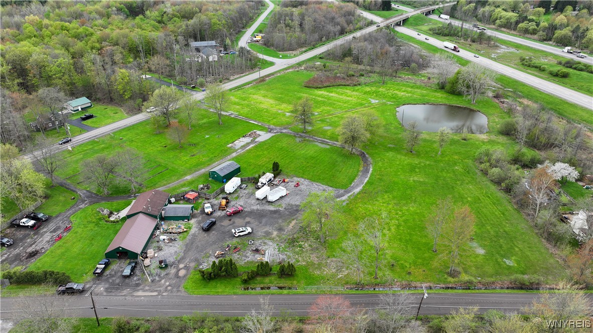 2572 Lakeview Road, Hamburg, New York image 16