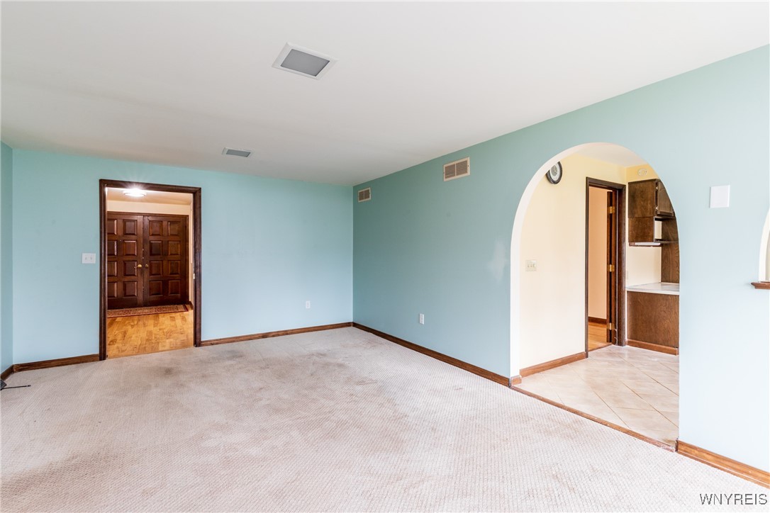 251 Paradise Lane, Tonawanda, New York image 11