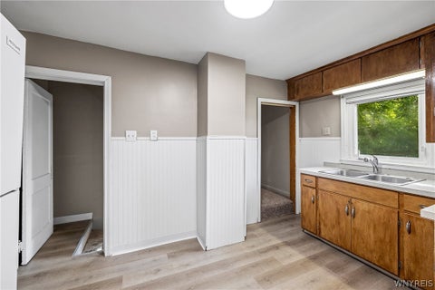 Tiny photo for 1415 Byrd Avenue, Niagara Falls, NY 14303 (MLS # B1714205)