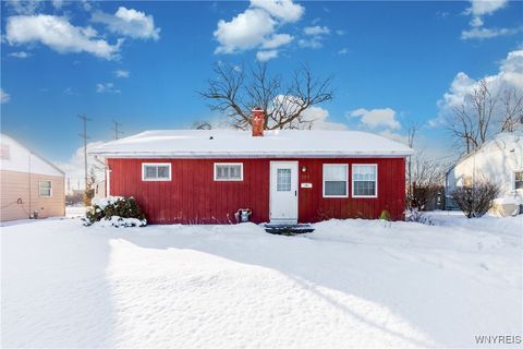 Photo of 322 Canton Street, Tonawanda, NY 14150 (MLS # B1660570)