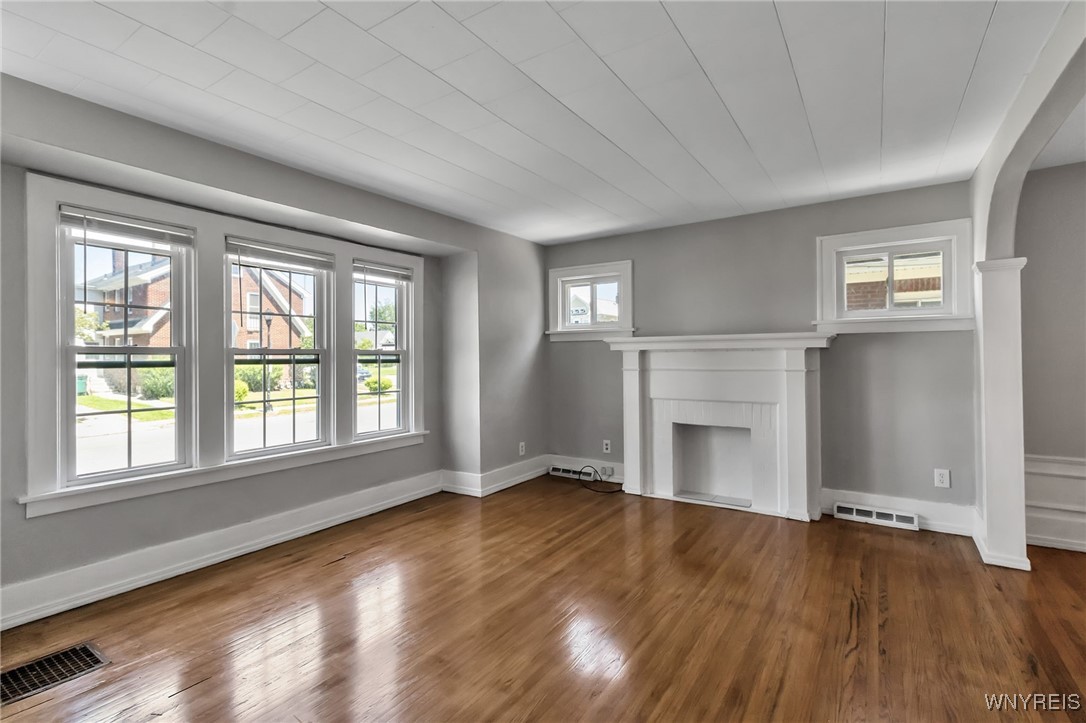 4 Avery Avenue