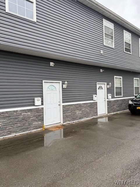 2901 S Park Avenue, Lackawanna, New York image 3
