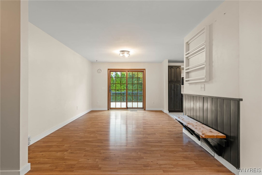 Batavia City, New York 14020, United States, 2 Bedrooms Bedrooms, ,3 BathroomsBathrooms,Residential,Active,240866