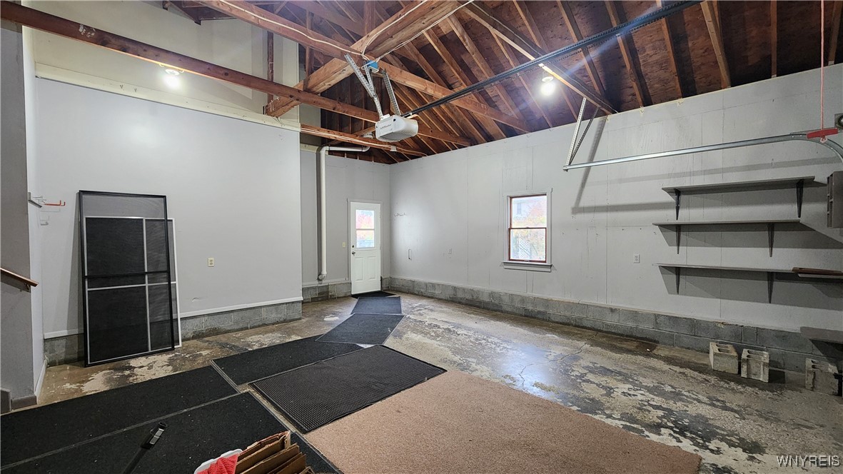 Batavia City, New York 14020, United States, 2 Bedrooms Bedrooms, ,3 BathroomsBathrooms,Residential,Active,240866