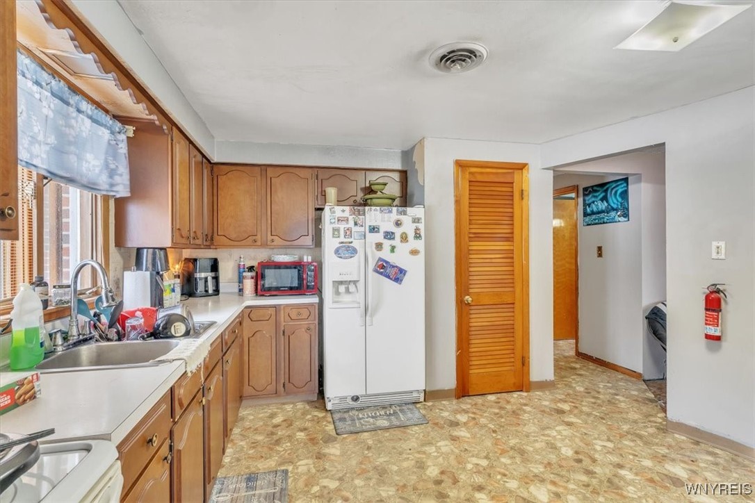642 Shad Street, North Tonawanda, New York image 10