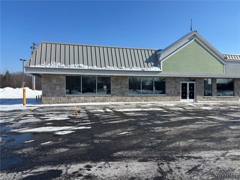 Tiny photo for 2273 Grand Island Boulevard, Grand Island, NY 14072 (MLS # B1660606)