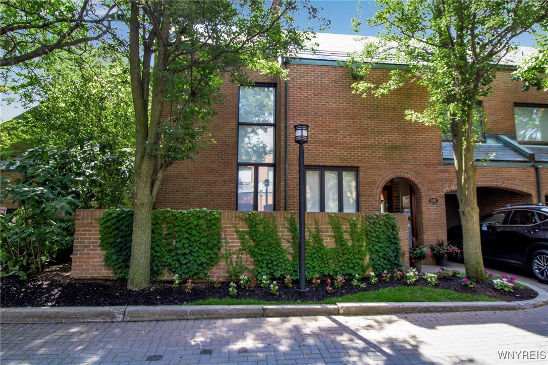 140 Rivermist Drive