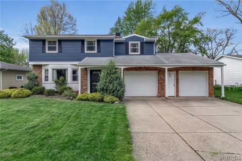 Photo of 66 Pin Oak Drive, Amherst, NY 14221 (MLS # B1681281)