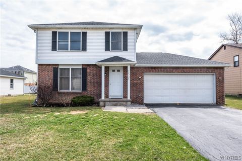 Photo of 325 Kaymar Drive #325/upper, Amherst, NY 14228 (MLS # B1677511)