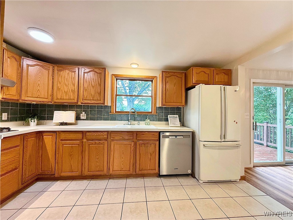 111 Patricia Drive, Tonawanda, New York image 8