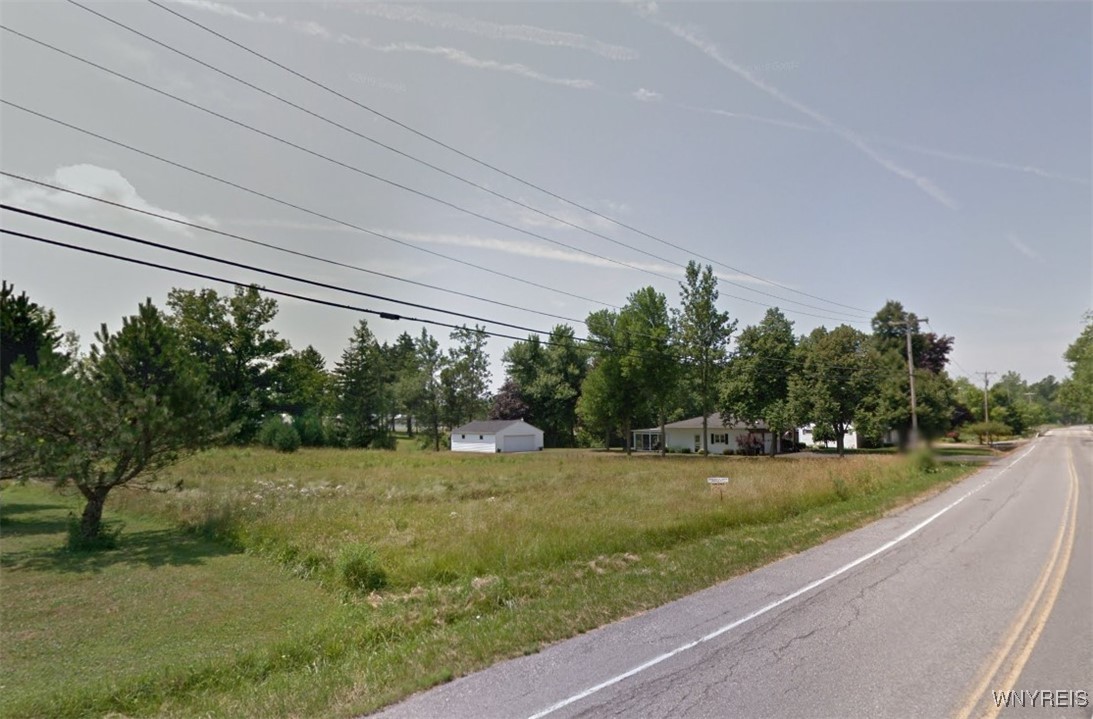 2761 Tonawanda Creek Road, Amherst, New York image 2