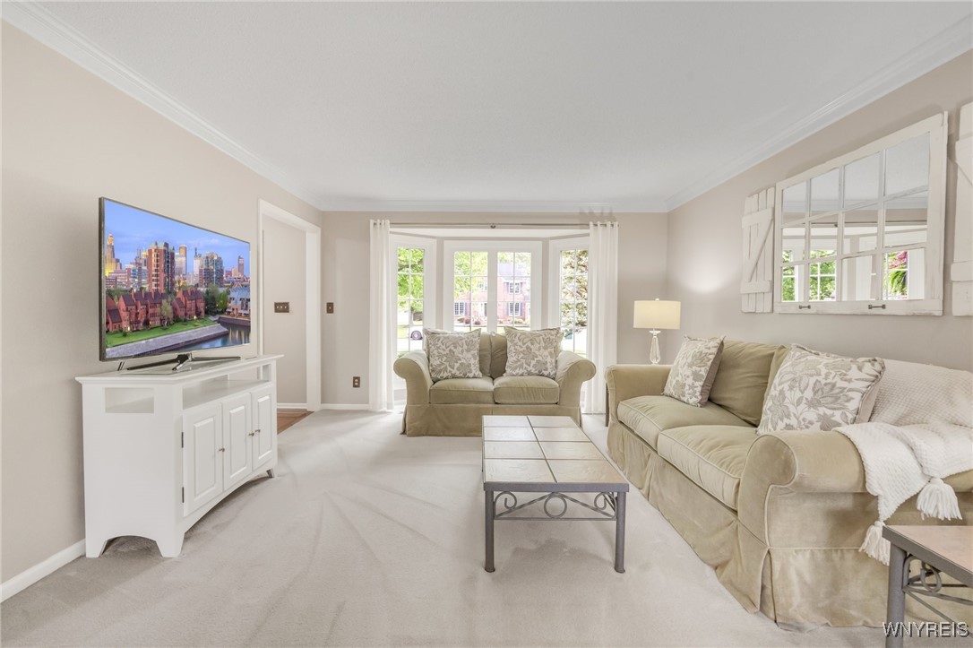 8270 Lisa Lane, Clarence, New York image 16