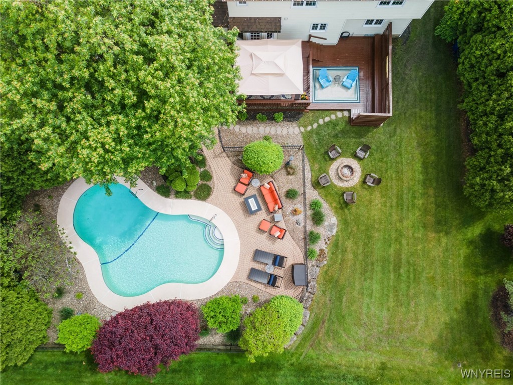 8270 Lisa Lane, Clarence, New York image 32