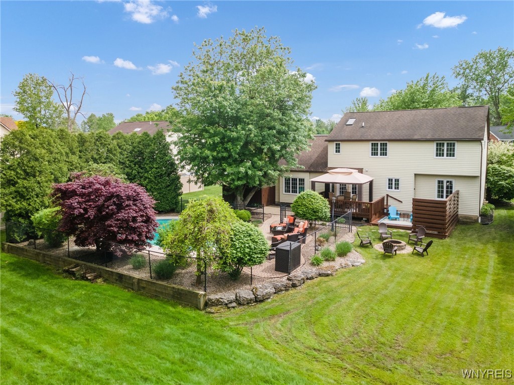 8270 Lisa Lane, Clarence, New York image 33